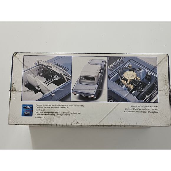 1964 1/2 Mustang Convertible MODEL - Picture 2 of 4